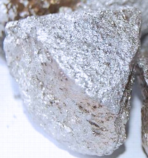 浙江新型硅铝钡钙